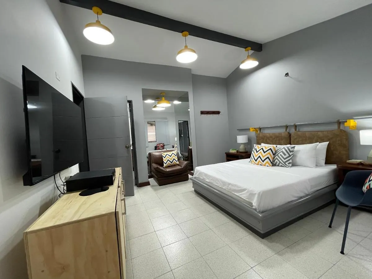 Aparthotel Los Angeles